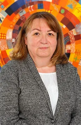 Maestro Abogado Ralitsa Barachka