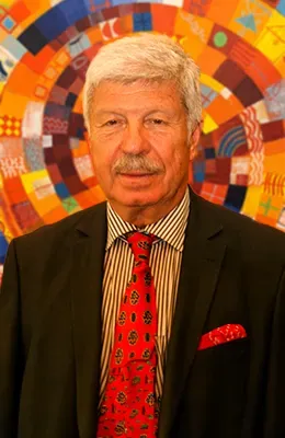 Maestro Abogado Ognyan Mutev