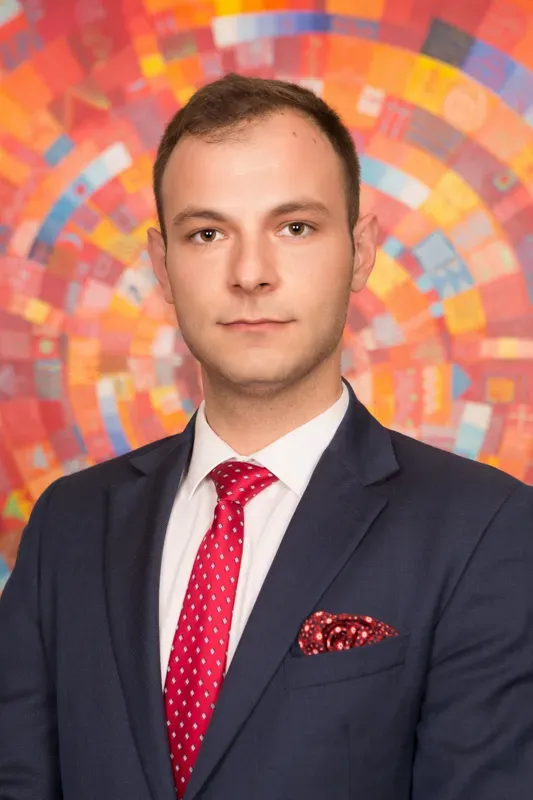 Maestro Abogado Boris Lazarov