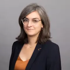 Master Anwalt Sandra KAHN