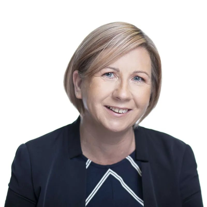 Meester Advocaat Debbie MILLAR