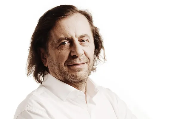 Master Anwalt Tomáš Zagar