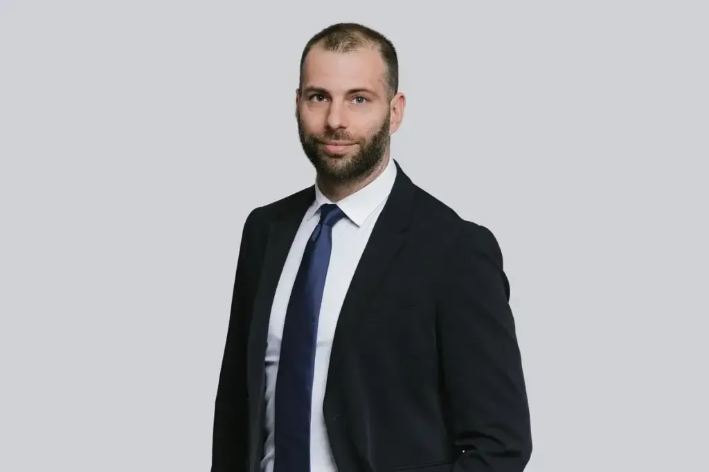 Master Anwalt GABOR FALUDI JR