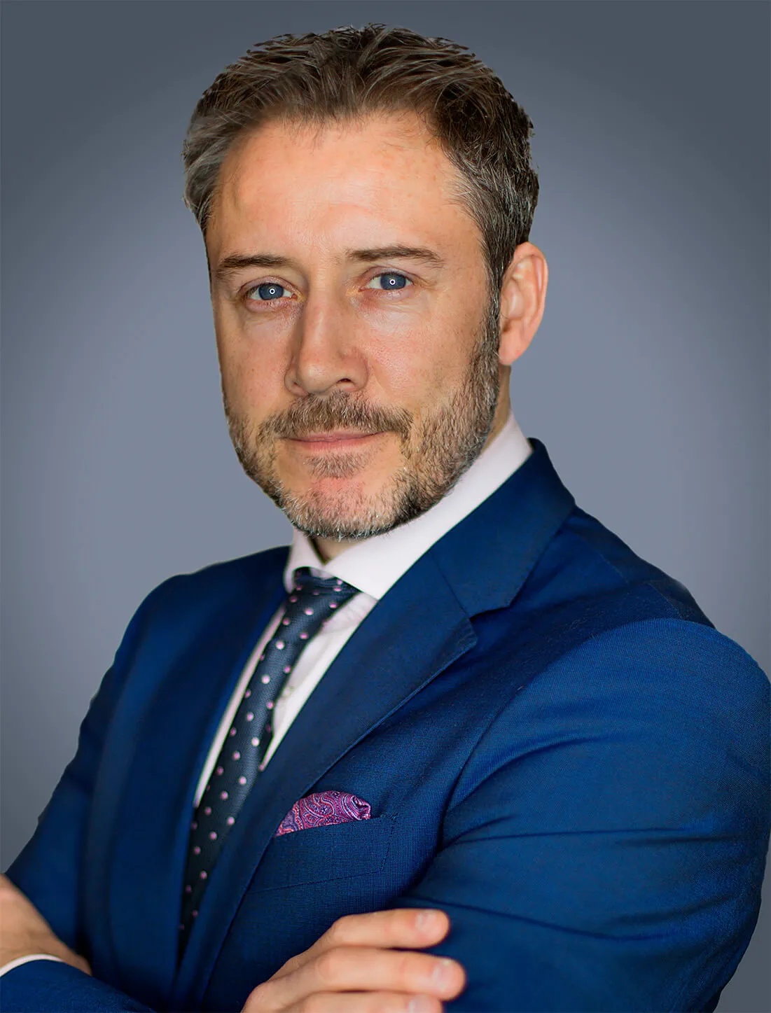 Maestro Avvocato Neil HEANEY