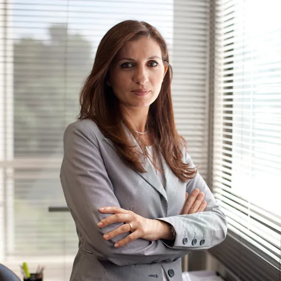 Maestro Avvocato Faten SIBAI DIB