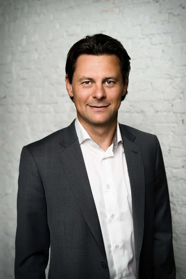Maestro Avvocato Willem-jan TIELEMANS