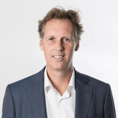 Master Anwalt Hans BOS