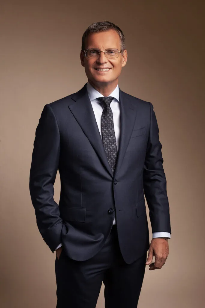 Maître Avocat M. e HOEKSTRA