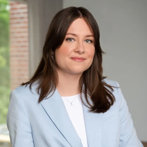 Meester Advocaat Esmée KOSTER