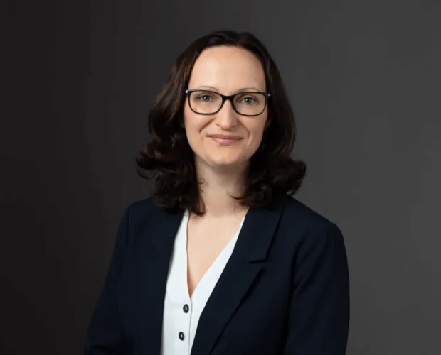 Master Lawyer Anna FIELD