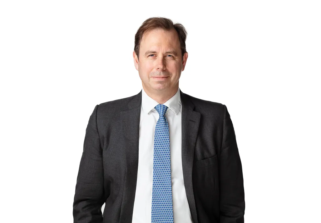 Maître Avocat James DICKINSON