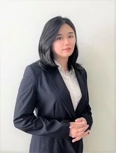 Master Lawyer Niki Lim Hui Min