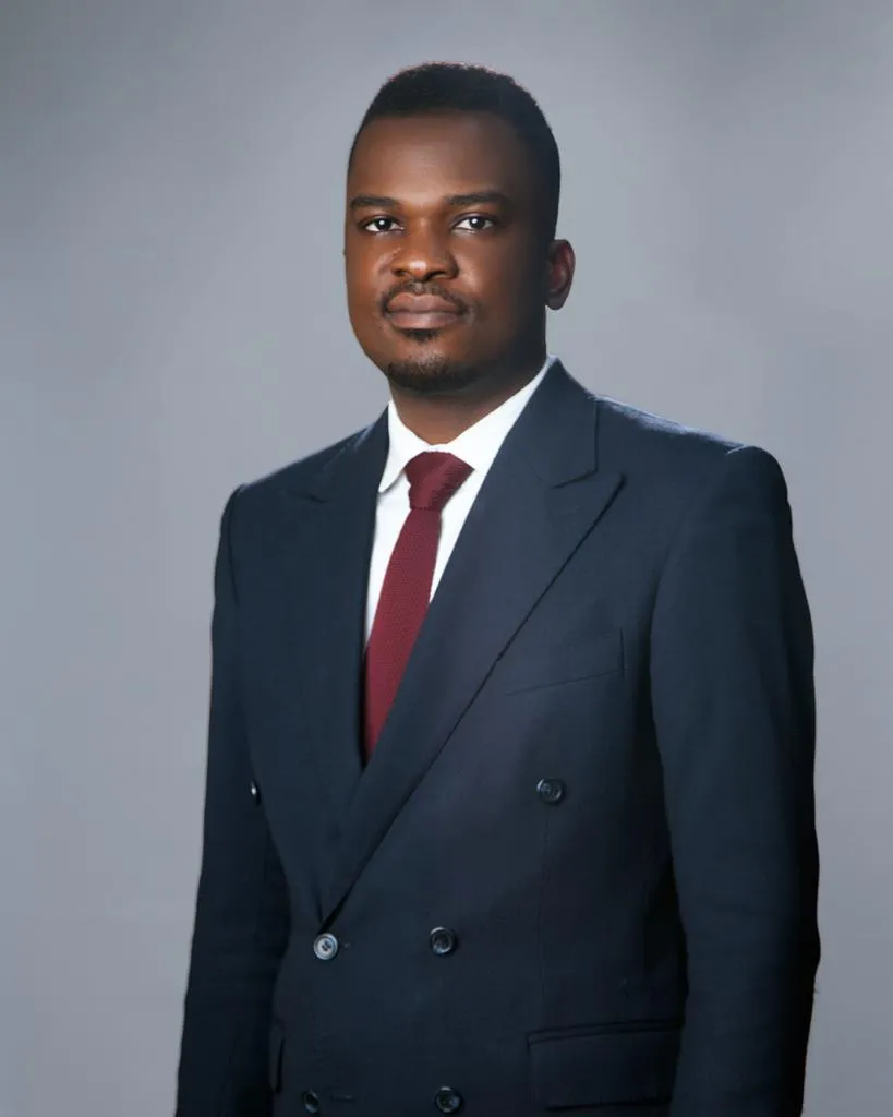 Master Anwalt Clinton C. ANWARA