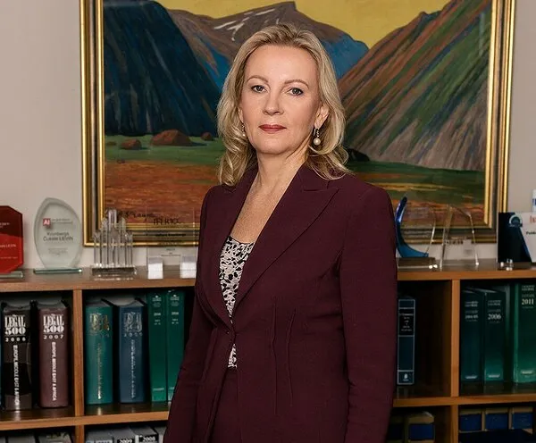 Meester Advocaat Vineta CHUKSTE-YURIEVA