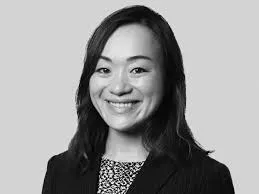 Master Lawyer Hitomi KOMACHI