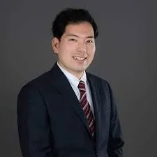 Maestro Abogado Keitarō UZAWA