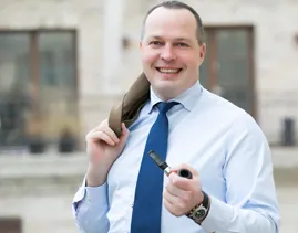 Maestro Avvocato Irmantas DOBILAS
