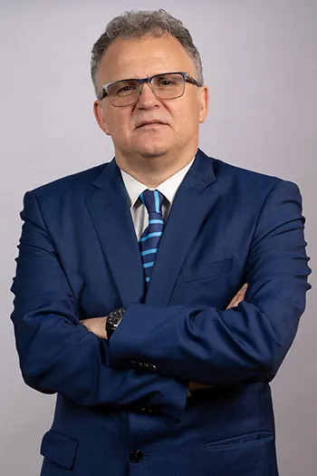 Maître Avocat Valentin PEPELJUGOSKI