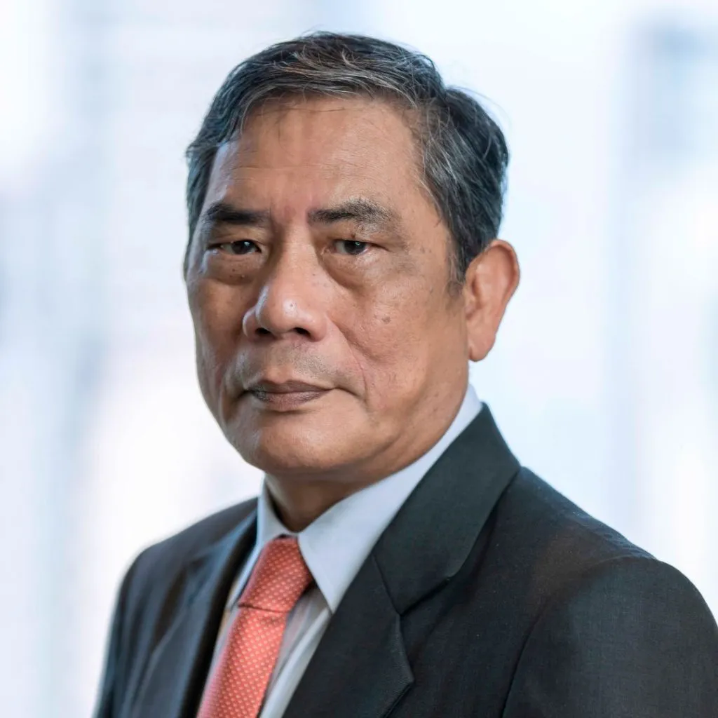 L. Tan Roberto