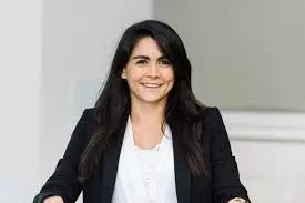 Master Anwalt Kate O'SULLIVAN