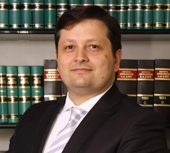 VELTANI Darío