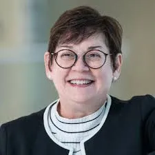 Master Lawyer Ardith SMITH-WOERTZ