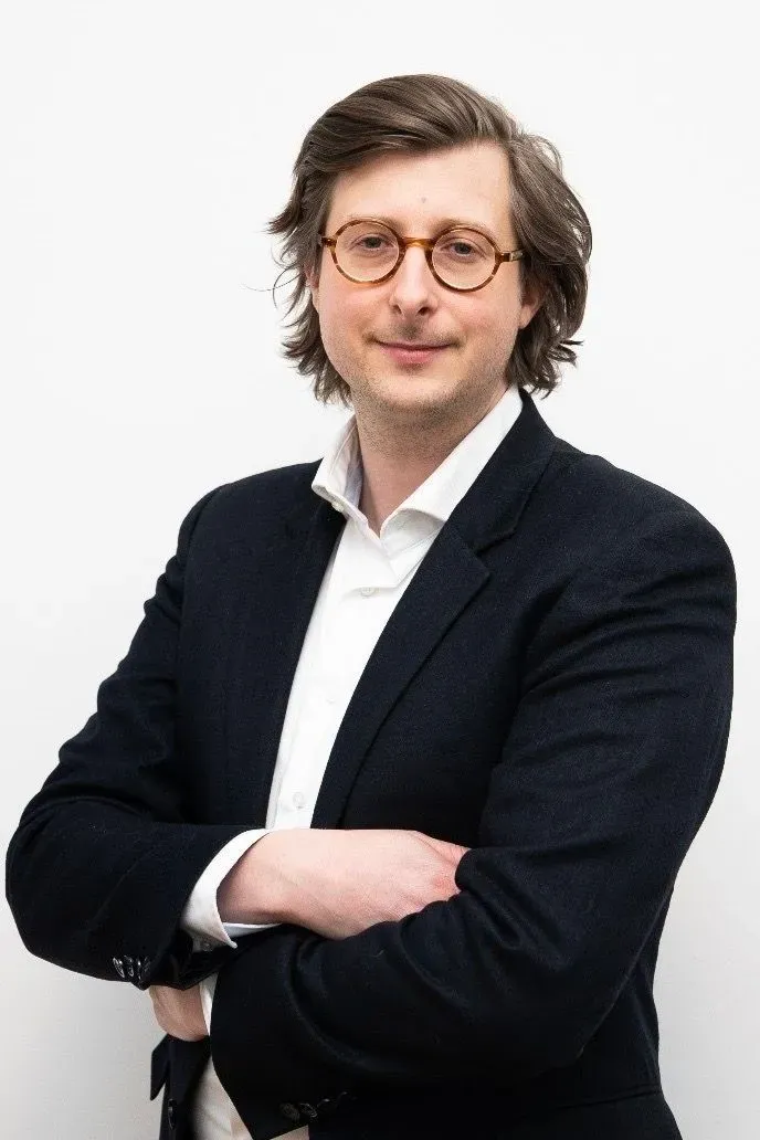 Meester Advocaat Mag . Igor MATEJUK, BEd