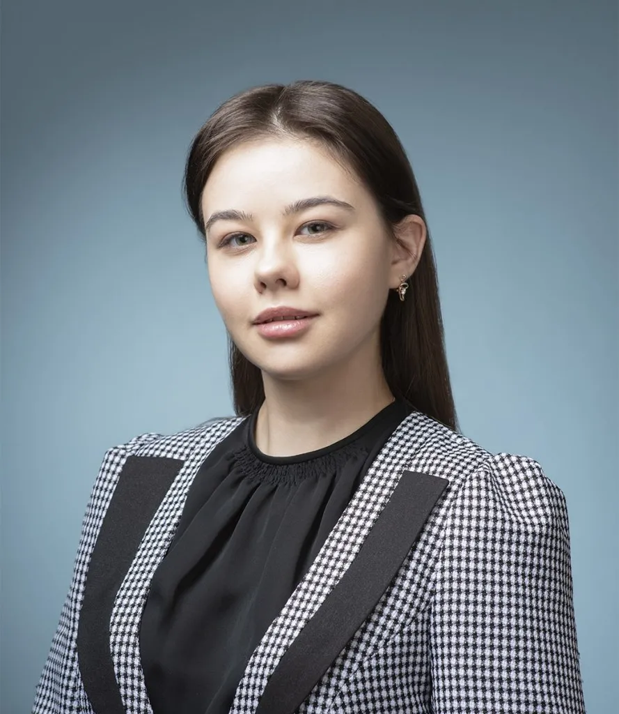 KUSHNEROVA Alina